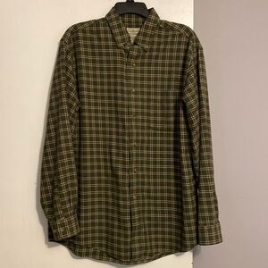 L.L. Bean Mens Long Sleeve Button Down Shirt